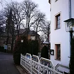 & Nostalgie 3*